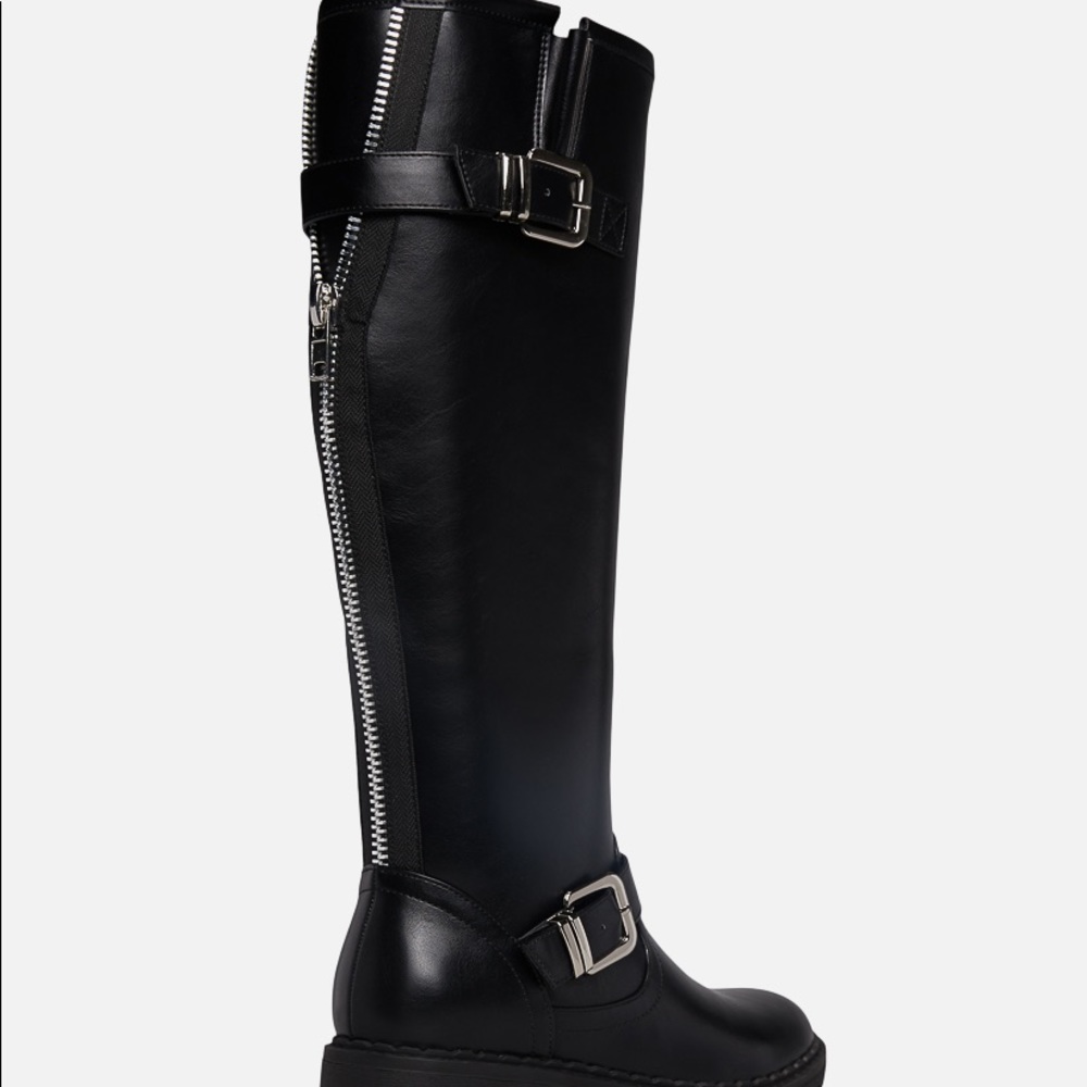 ✨HOST PICK 🥳 NIB Shoedazzle Georginna Buckled Flat Boot - Picture 4 of 13